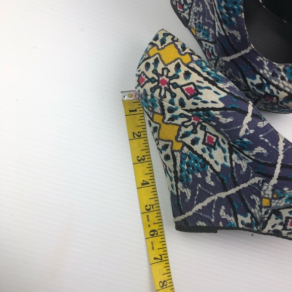 Steve Madden Pammy Tribal Multicolor Wedge 8.5M - Picture 8 of 8